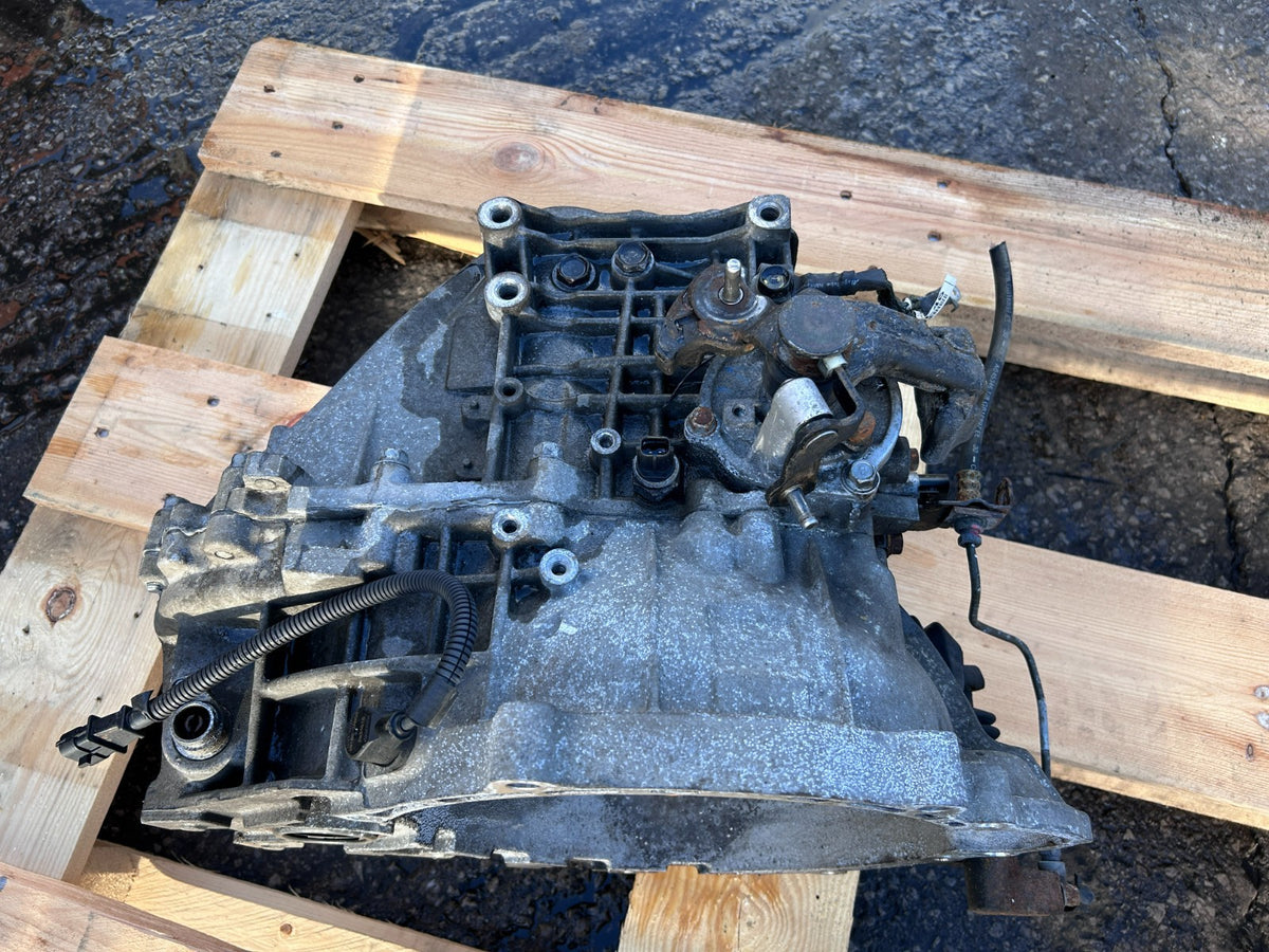 Kia Sportage SL MK3 2010-2016 1.7 Diesel Genuine 6 Speed Manual Gearbox M56CF3-1 - photo 2 of 8