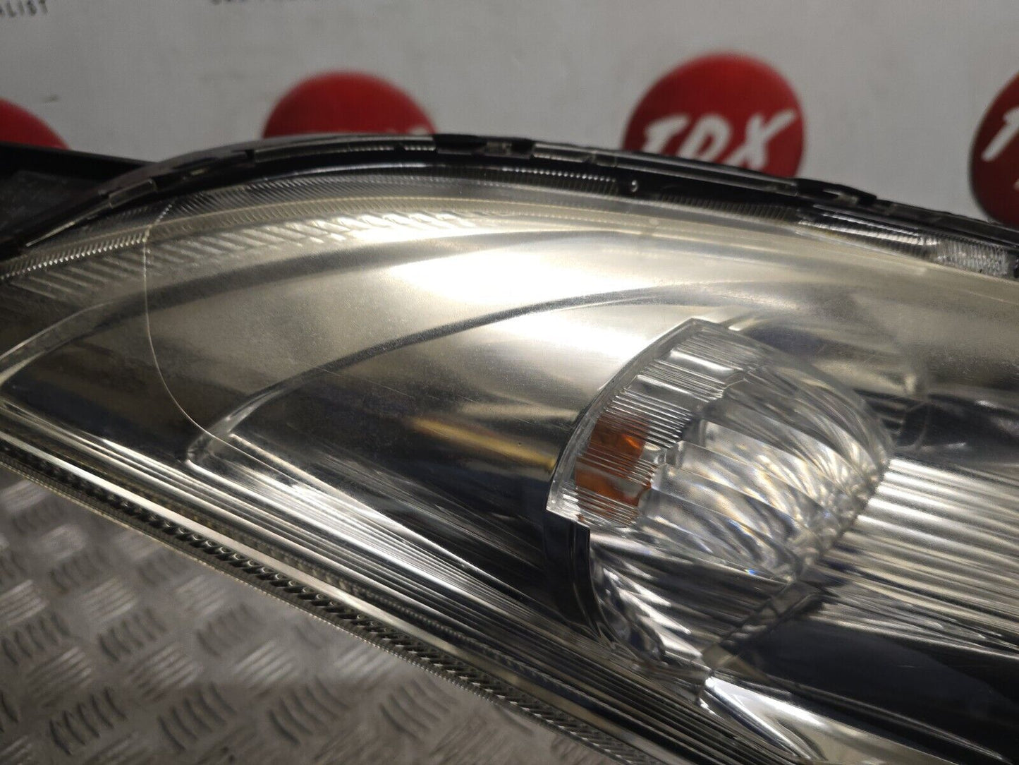 SUZUKI SWIFT MK3 2011-2016 GENUINE DRIVERS SIDE FRONT HALOGEN HEADLIGHT LAMP