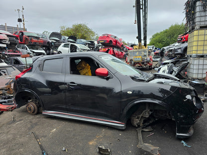 2014 NISSAN JUKE NISMO F15 1.6 DIG-T PETROL MR16DDT 4X4 AUTO VEHICLE FOR BREAKING AND PARTS