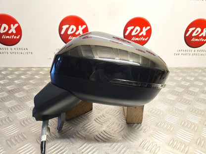 Nissan Juke F16 MK2 2020-2026 Passengers Side Power Fold Heated Mirror Black - photo 1 of 9