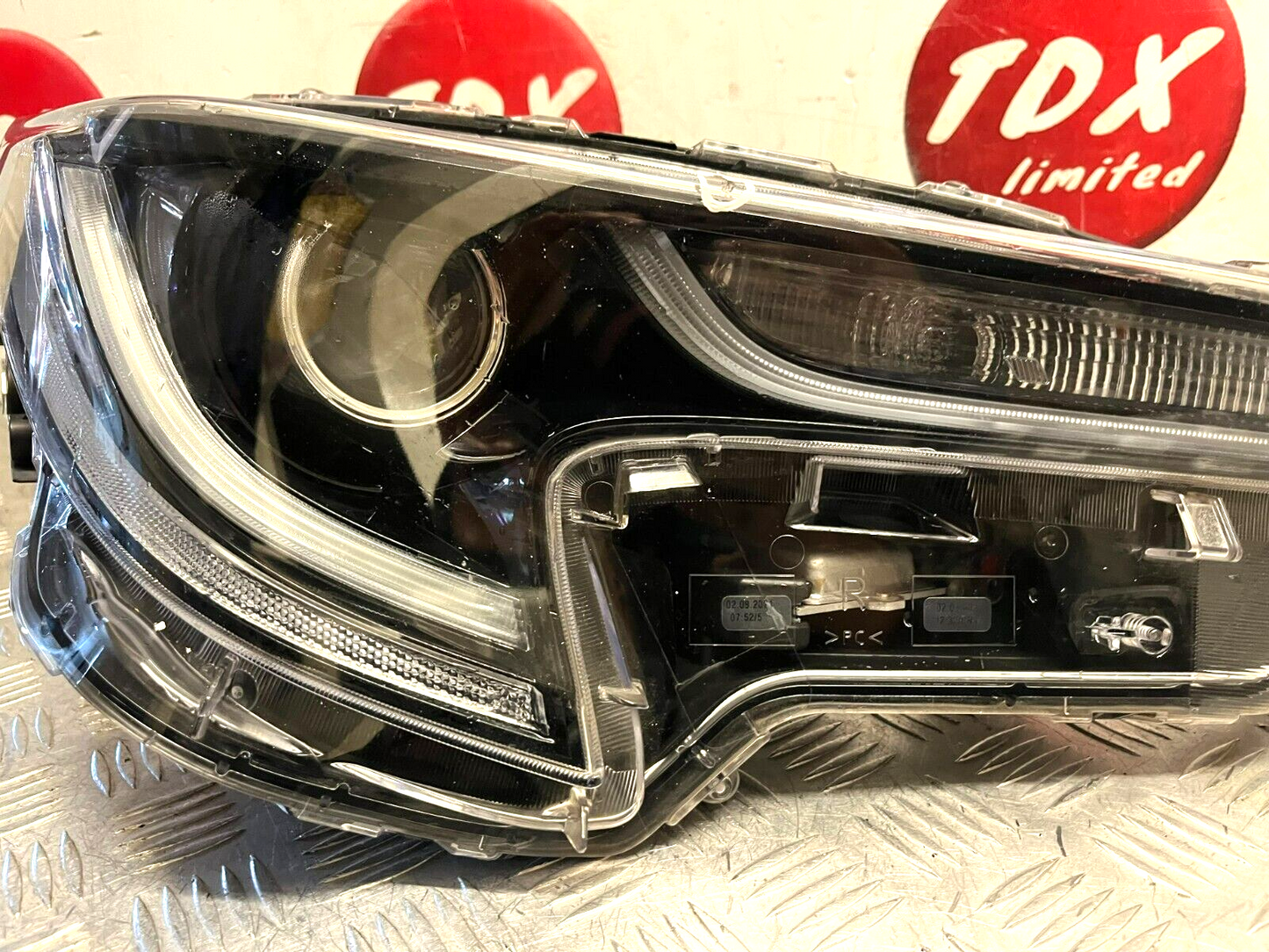 TOYOTA COROLLA MK12 2019-2022 GENUINE DRIVER SIDE LED HEADLIGHT 81110-02T10