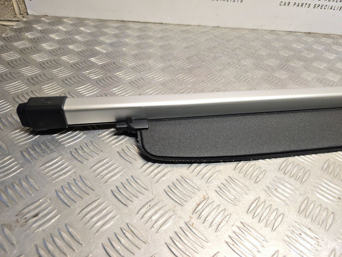 Mitsubishi Outlander 2013-2021 Retractable Manual Tail Parcel Shelf 7237A145XA - photo 8 of 11