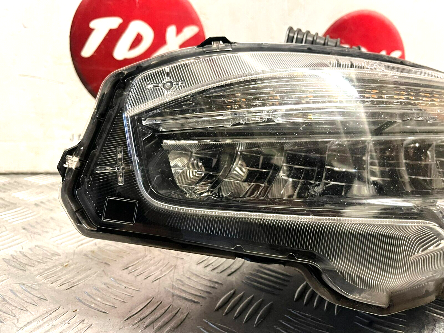 HONDA CIVIC X MK10 2017-2021 GENUINE PASSENGER SIDE LED HEADLIGHT 100-18660