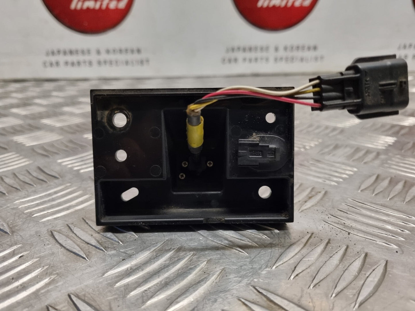 NISSAN QASHQAI J10 2010-2013 FACELIFT GENUINE FRONT PARKING CAMERA 284F1BR00C