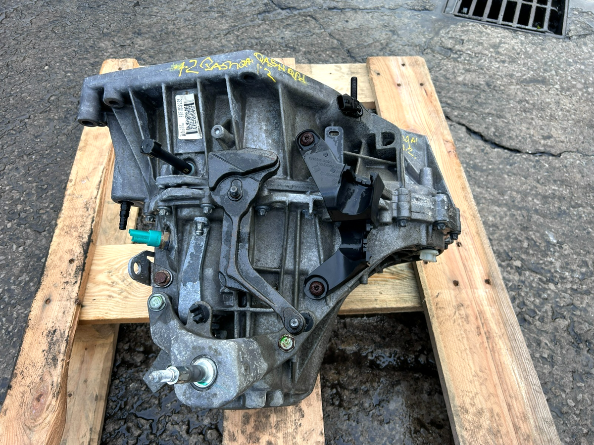 Nissan Qashqai J11 2014-2018 1.2 Petrol Genuine 6SPEED Manual Gearbox 320103418R - photo 1 of 7