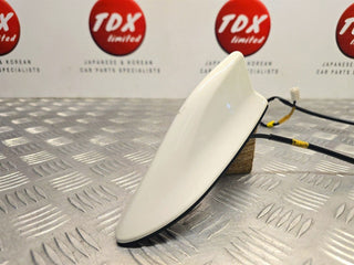 Toyota Auris E180 MK2 2012-2018 Genuine White Shark Fin Antenna V3-10838C - photo 1 of 8