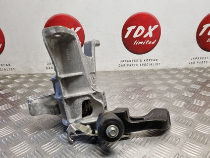 Honda Civic X Mk10 1.0 Petrol 2017-2023 Genuine Drivers Side Engine Mount 13