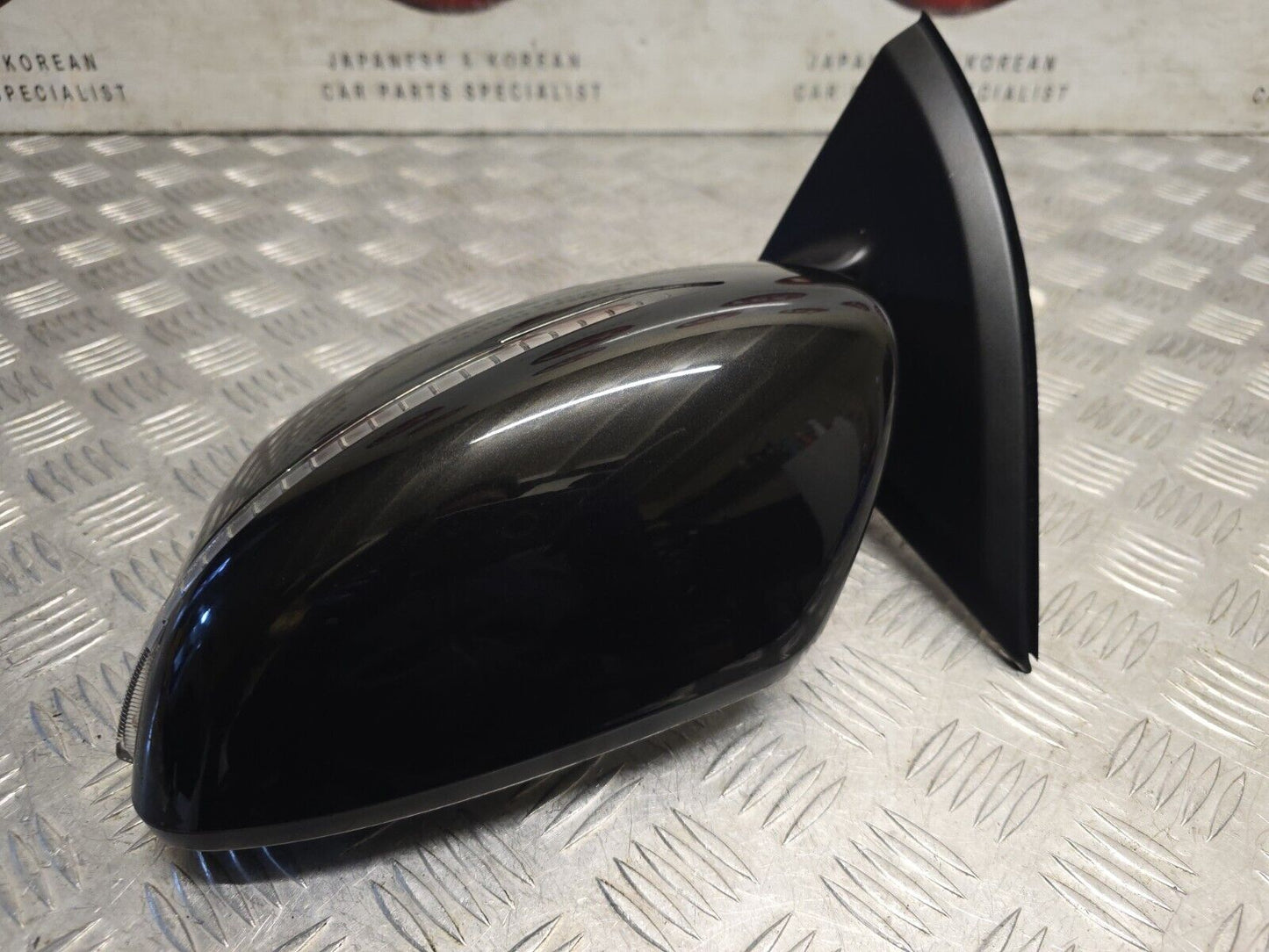 NISSAN QASHQAI J11 2014-2021 GENUINE PASSENGER SIDE POWER FOLD MIRROR Z11 BLACK