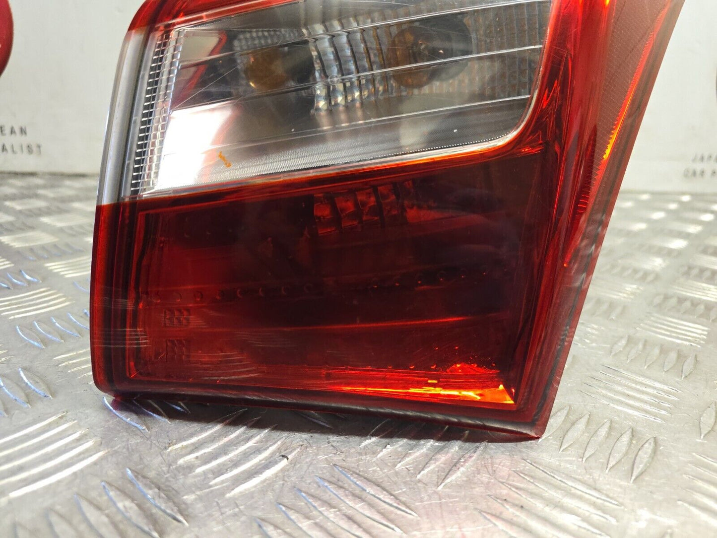 HYUNDAI I30 MK2 2012-2017 HATCHBACK GENUINE DRIVERS SIDE REAR BODY BRAKE LIGHT