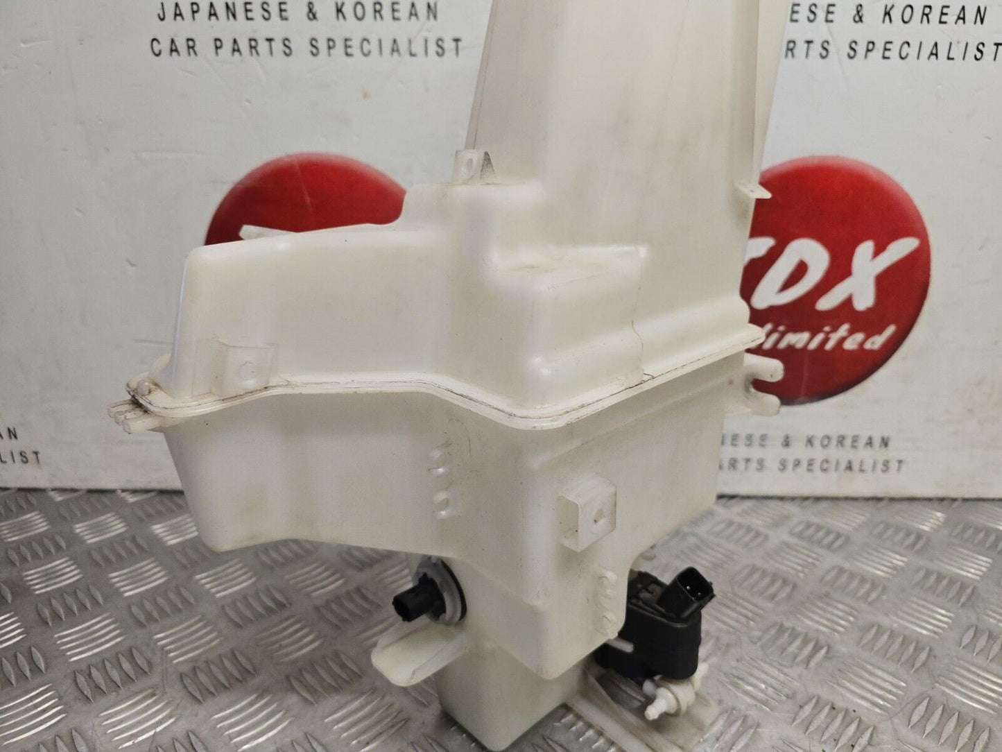 KIA SPORTAGE MK4 2016-2022 GENUINE WASHER BOTTLE TANK + MOTOR PUMP 98610-D9000