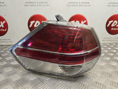 Nissan X-Trail T32 MK3 2014-2017 Genuine Passengers Rear Body Brake Light Lamp - photo 1 of 13