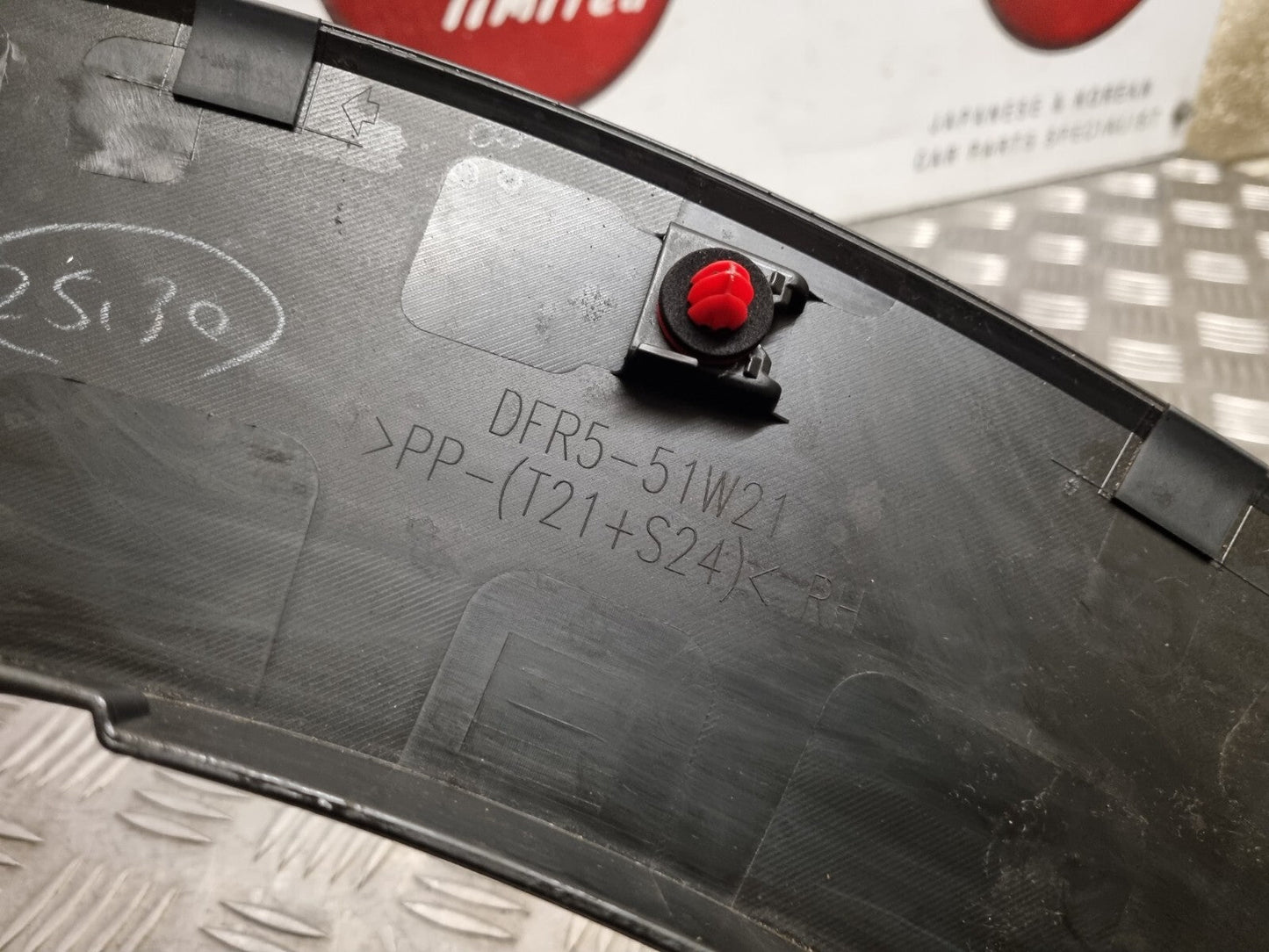 MAZDA CX-30 2019-2023 GENUINE DRIVERS SIDE FRONT WHEEL ARCH TRIM DFR5-51W21