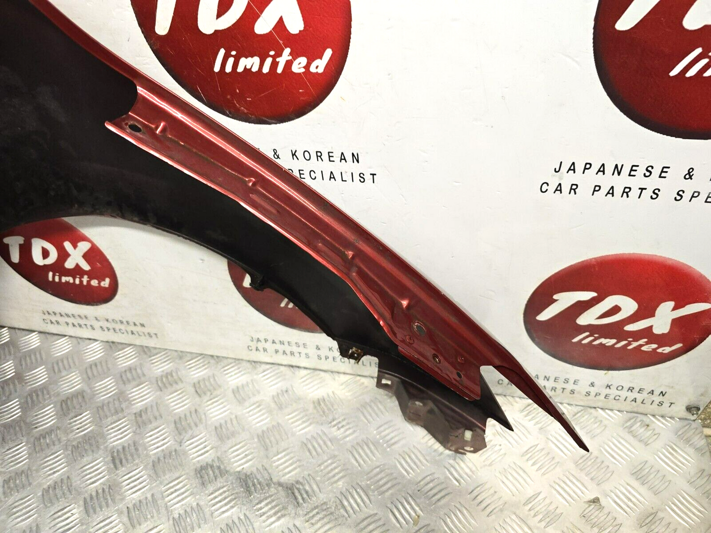 NISSAN PULSAR C13 2014-2018 GENUINE PASSENGER SIDE WING/FENDER NAH RED