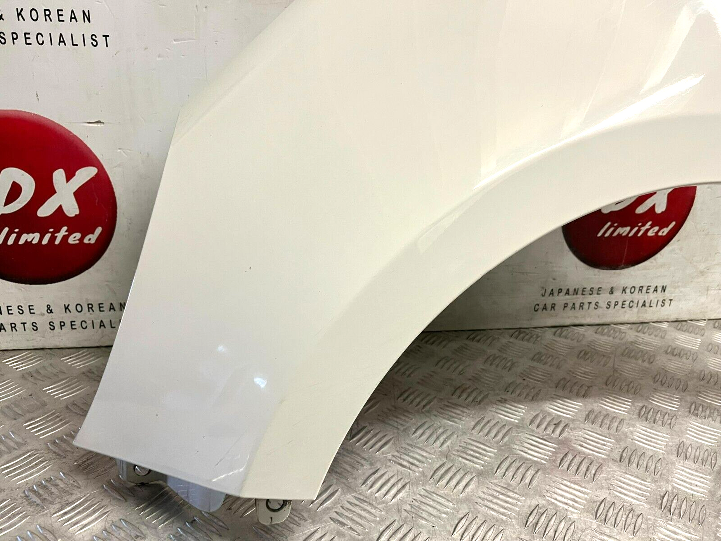 KIA RIO UB MK3 2012-2017 GENUINE PASSENGER WING FENDER UD CLEAR WHITE COLLECTION