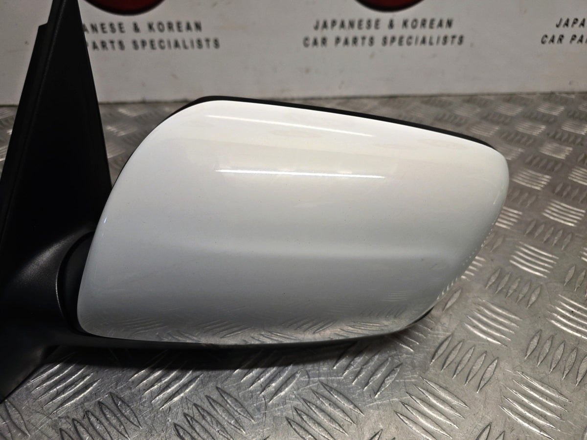 Kia Venga YN 2010-2019 Genuine Passengers Power Fold Mirror Wd White 87610-1P900 - photo 2 of 9