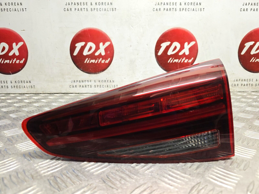 HYUNDAI TUCSON 2018-2020 MK3 FACELIFT DRIVERS SIDE REAR INNER LED TAILGATE LIGHT