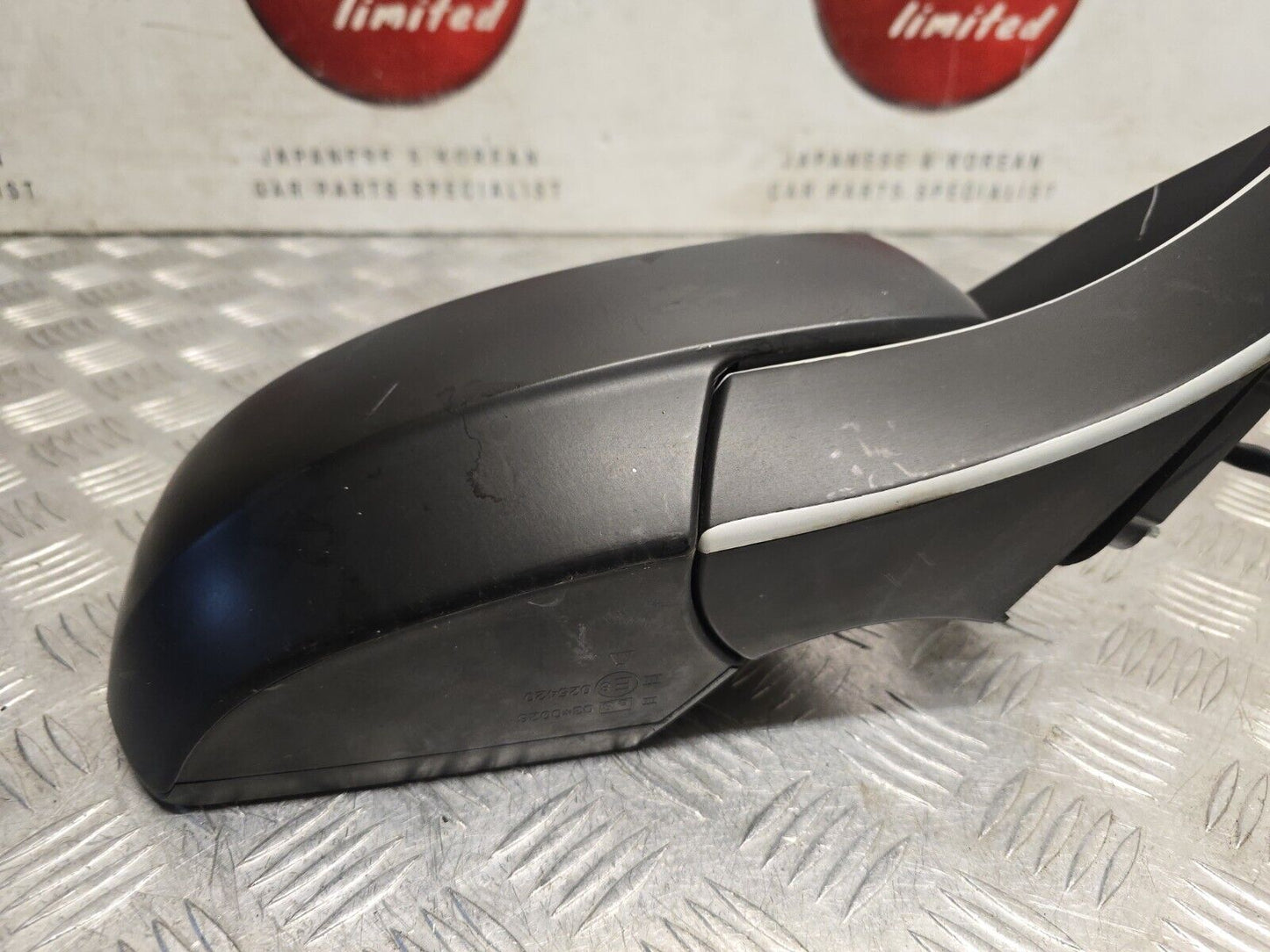 SUZUKI SWIFT 2011-2016 GENUINE DRIVERS SIDE POWER FOLD HEATED MIRROR 84701-68L20