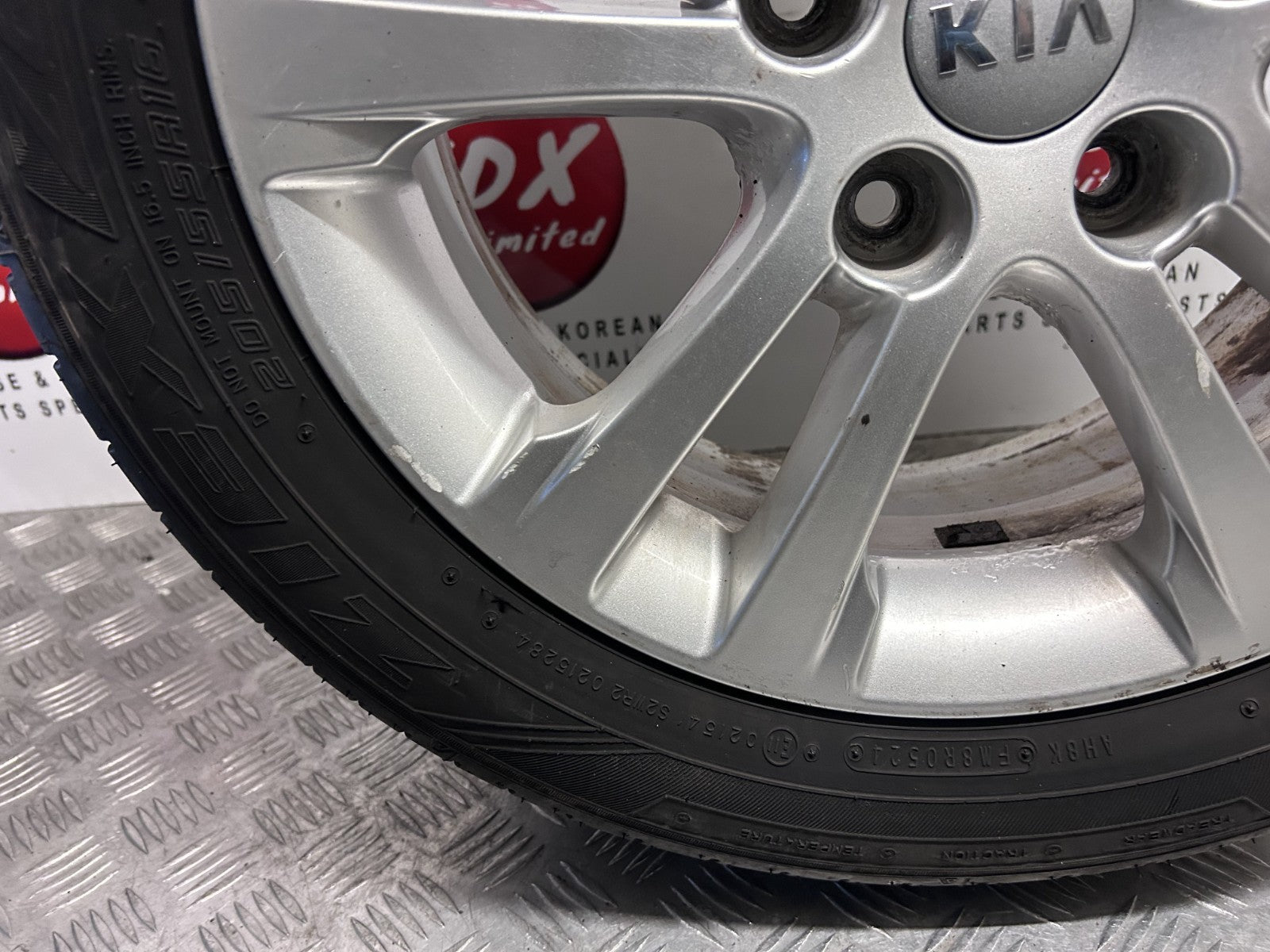 Kia Ceed Jd 2012-2017 Genuine 16" Inch Alloy Wheel 4.76Mm Tyre 205/55/16 5
