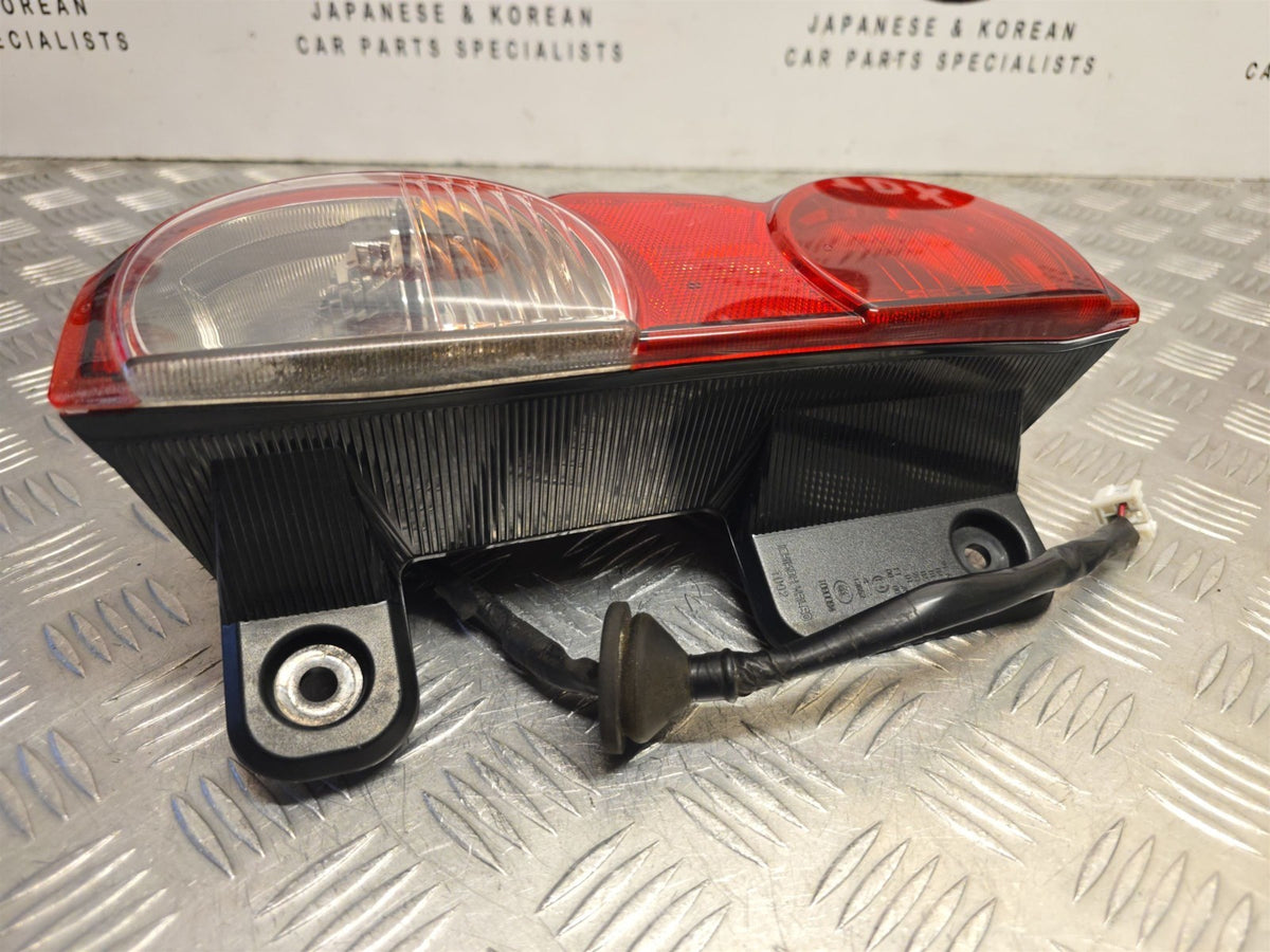 Nissan NV200 M20 MK1 2010-2019 Passengers Rear Outer Brake Light 26555-BJ20A - photo 9 of 12
