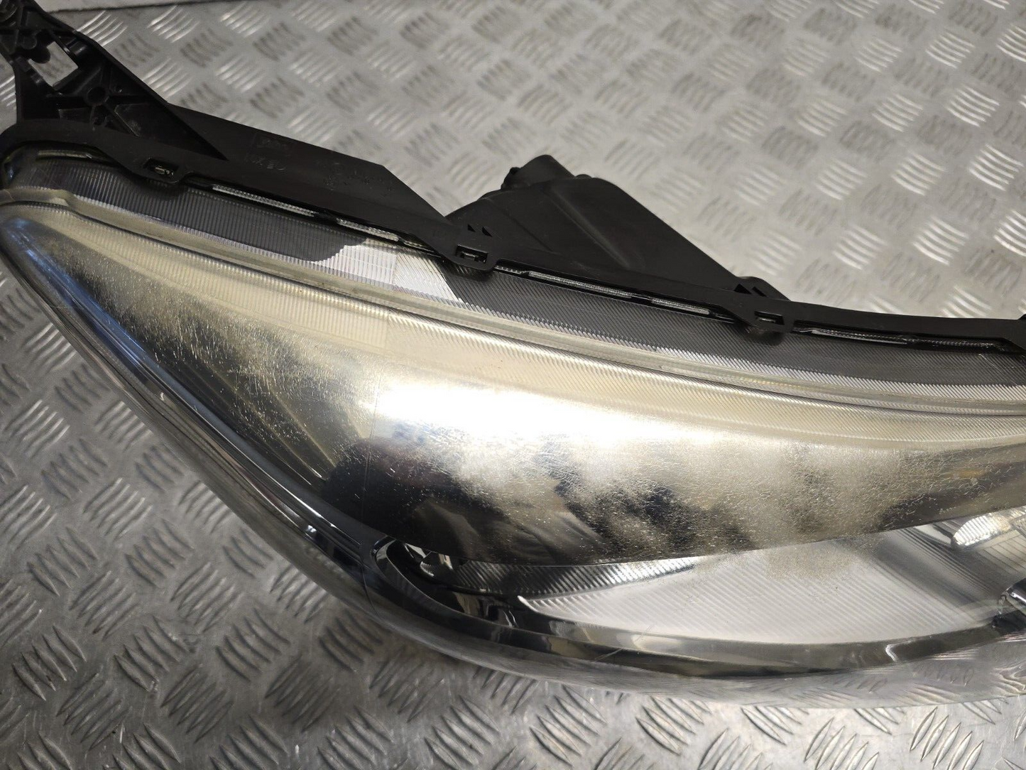 NISSAN NOTE E12 MK2 2013-2017 DRIVERS SIDE FRONT HALOGEN HEADLIGHT 260103VU0A