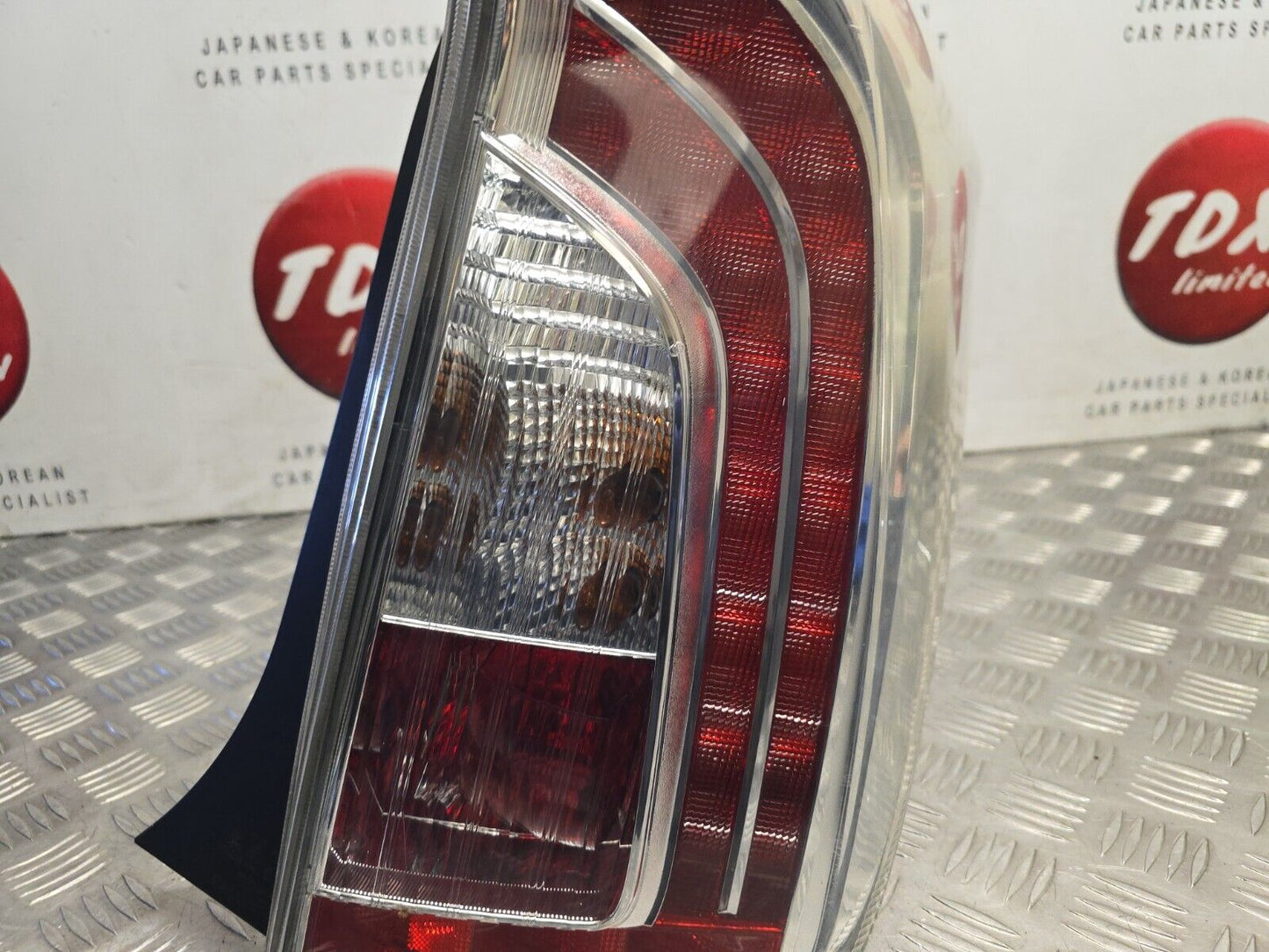 TOYOTA PRIUS 2012-2015 MK3 FACELIFT GENUINE DRIVERS SIDE REAR BODY BRAKE LIGHT