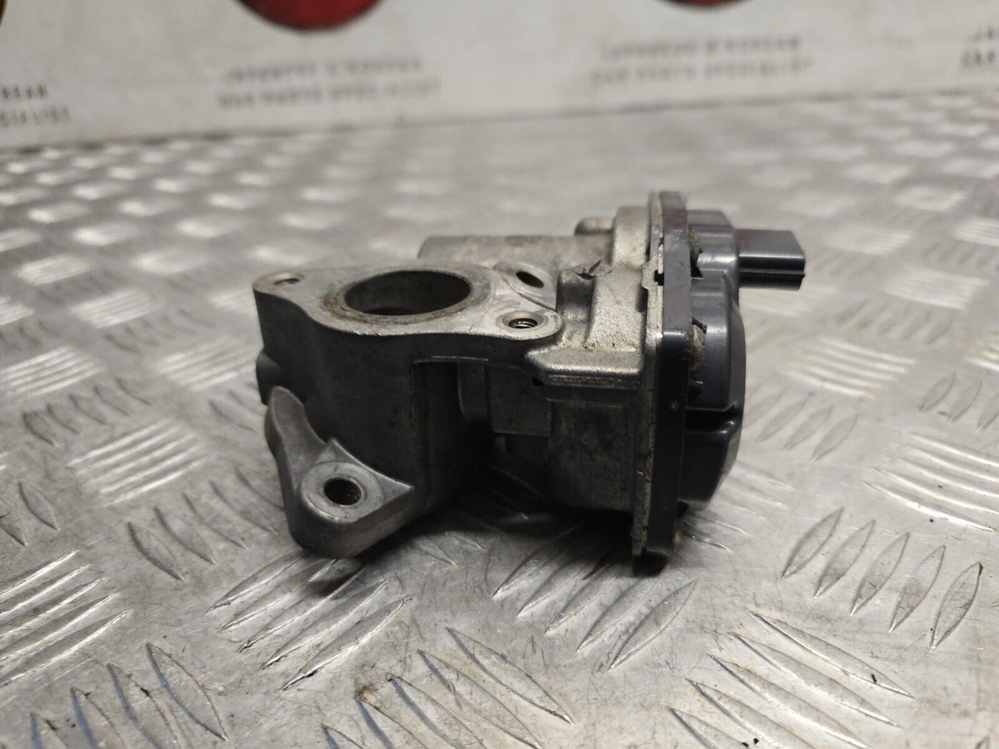 NISSAN JUKE F15 2014-2019 1.5 DIESEL GENUINE EGR VALVE H8201143495 147102557R