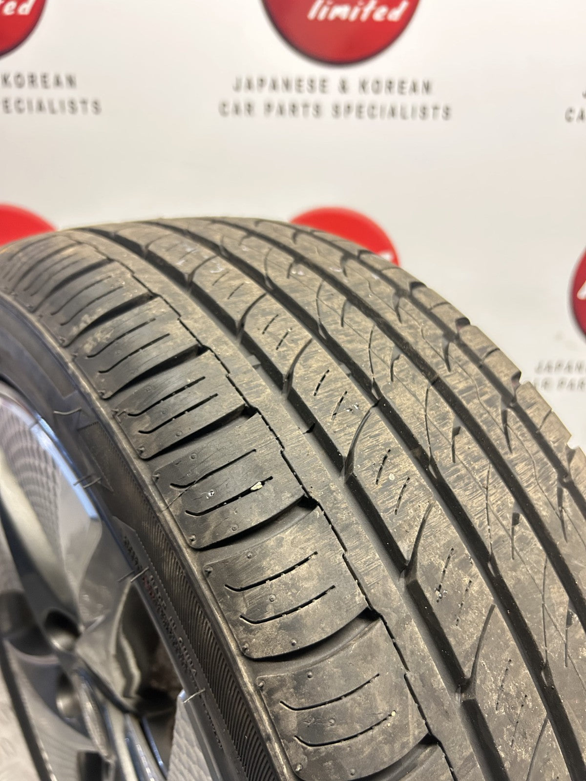 Hyundai Ioniq 2020-2022 Genuine 17" Alloy Wheel 7.36Mm Tyre 225/45/17 13