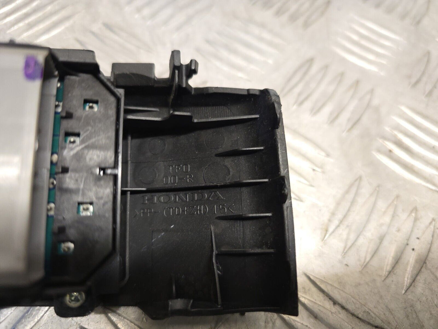 HONDA FIT / JAZZ IMPORT 2009-2015 GENUINE DRIVERS FRONT 4 WAY WINDOW SWITCH ASSY