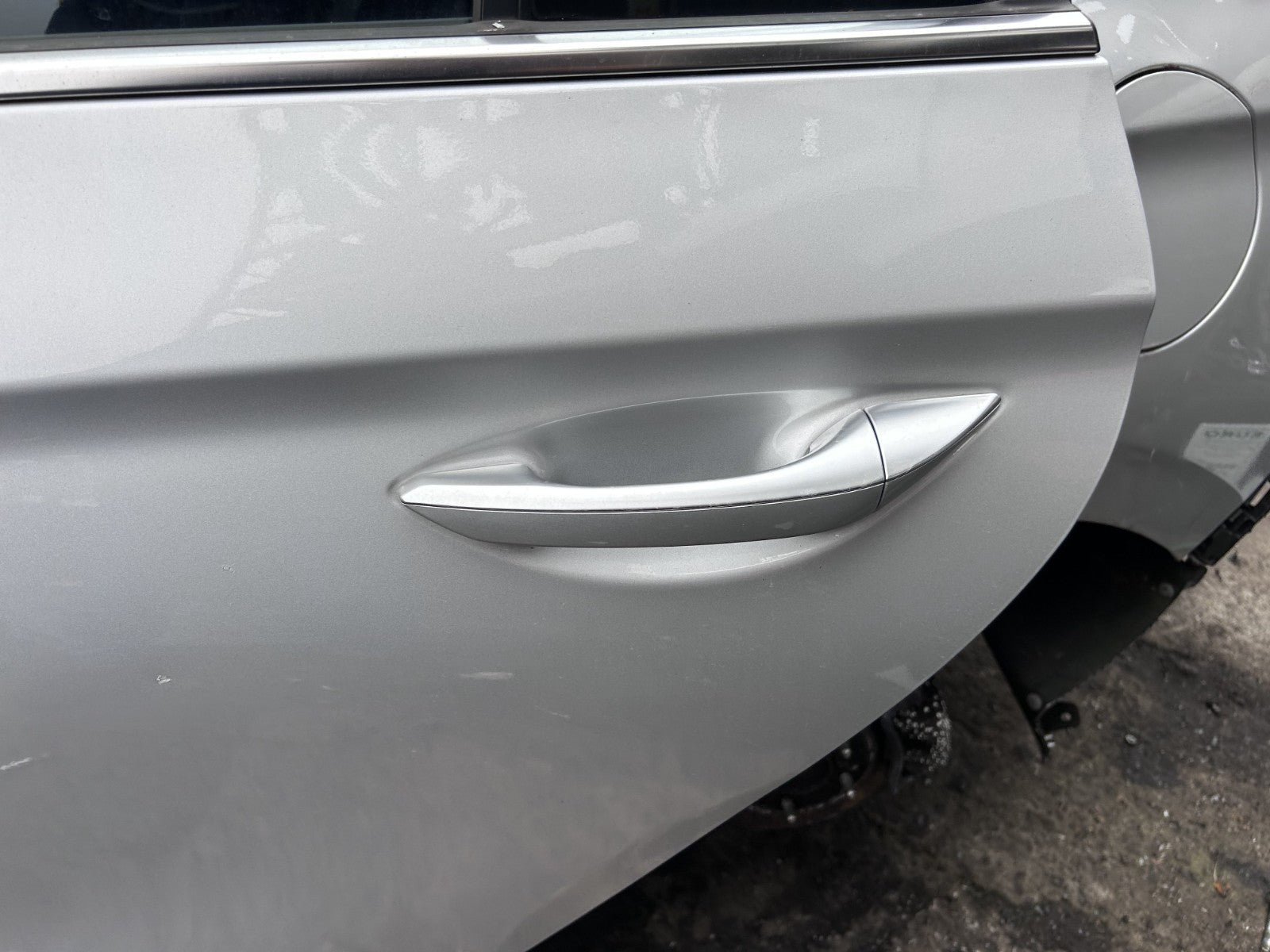 Hyundai Ioniq 2016-2022 Genuine Passenger Side Rear Door Shell Silver T8S 4