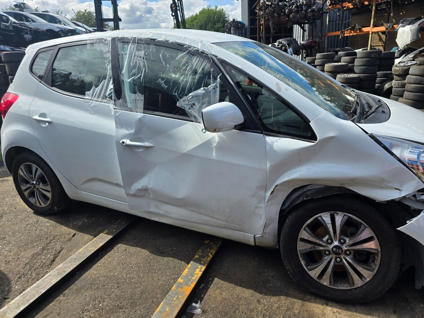 2019 KIA VENGA 2 MK1 (YN) 1.6 PETROL 6 SPEED AUTOMATIC FOR PARTS & SPARES