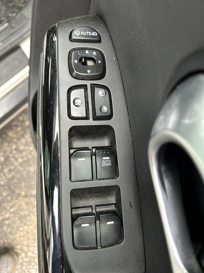 2017 KIA SOUL URBAN 1.6 DIESEL 6SPEED MANUAL WHITE VEHICLE FOR BREAKING AND PARTS