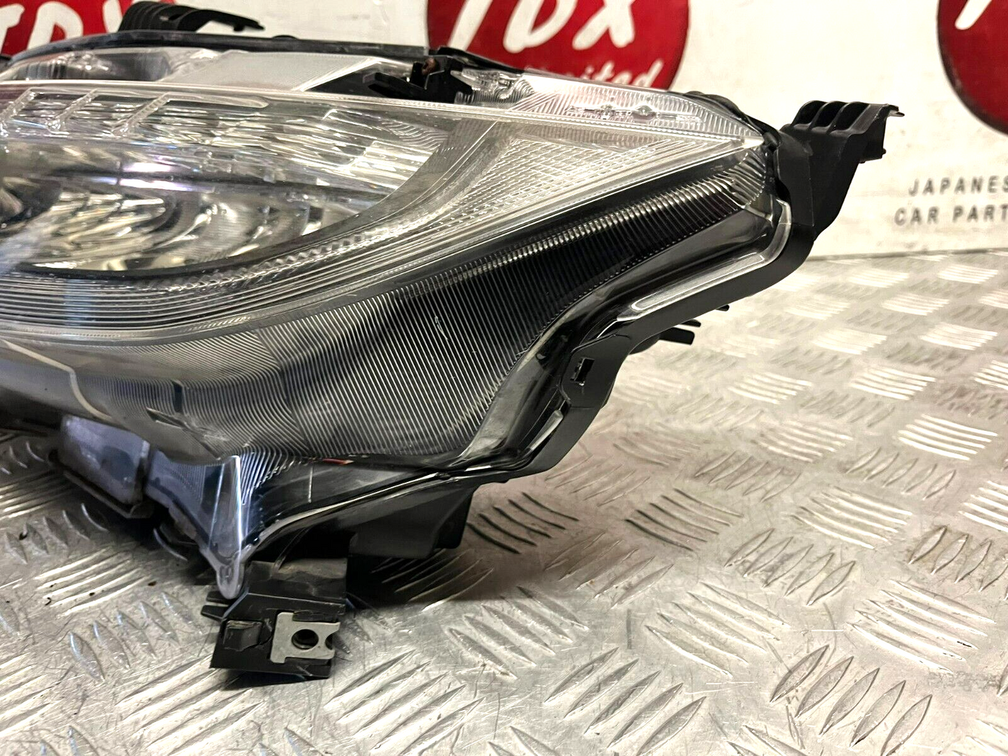 HONDA CIVIC X MK10 2017-2021 GENUINE PASSENGER SIDE LED HEADLIGHT 100-18660