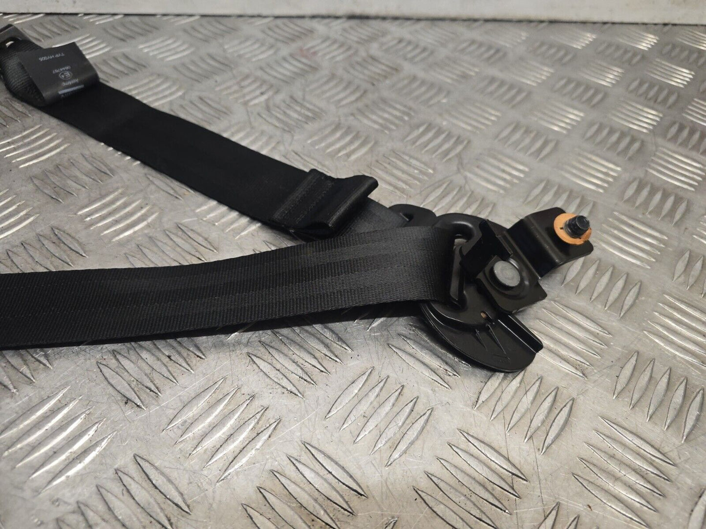 KIA SPORTAGE QL MK4 2016-2022 GENUINE PASSENGERS REAR SEAT BELT 89810F1000WK