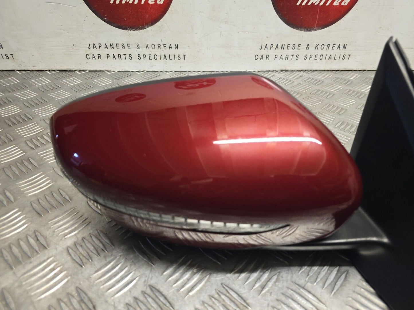 NISSAN QASHQAI J11 2014-2021 GENUINE DRIVERS SIDE POWER FOLD MIRROR NAJ RED