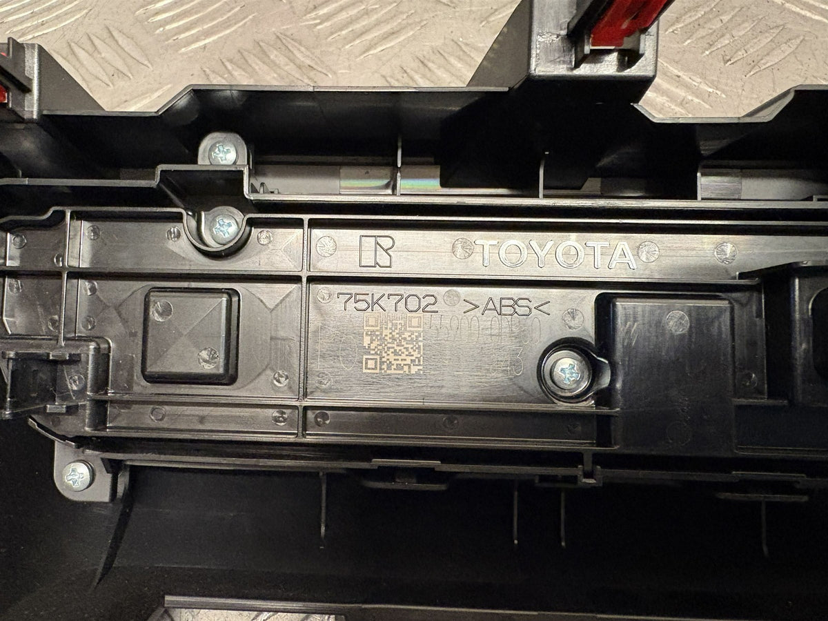 47779618