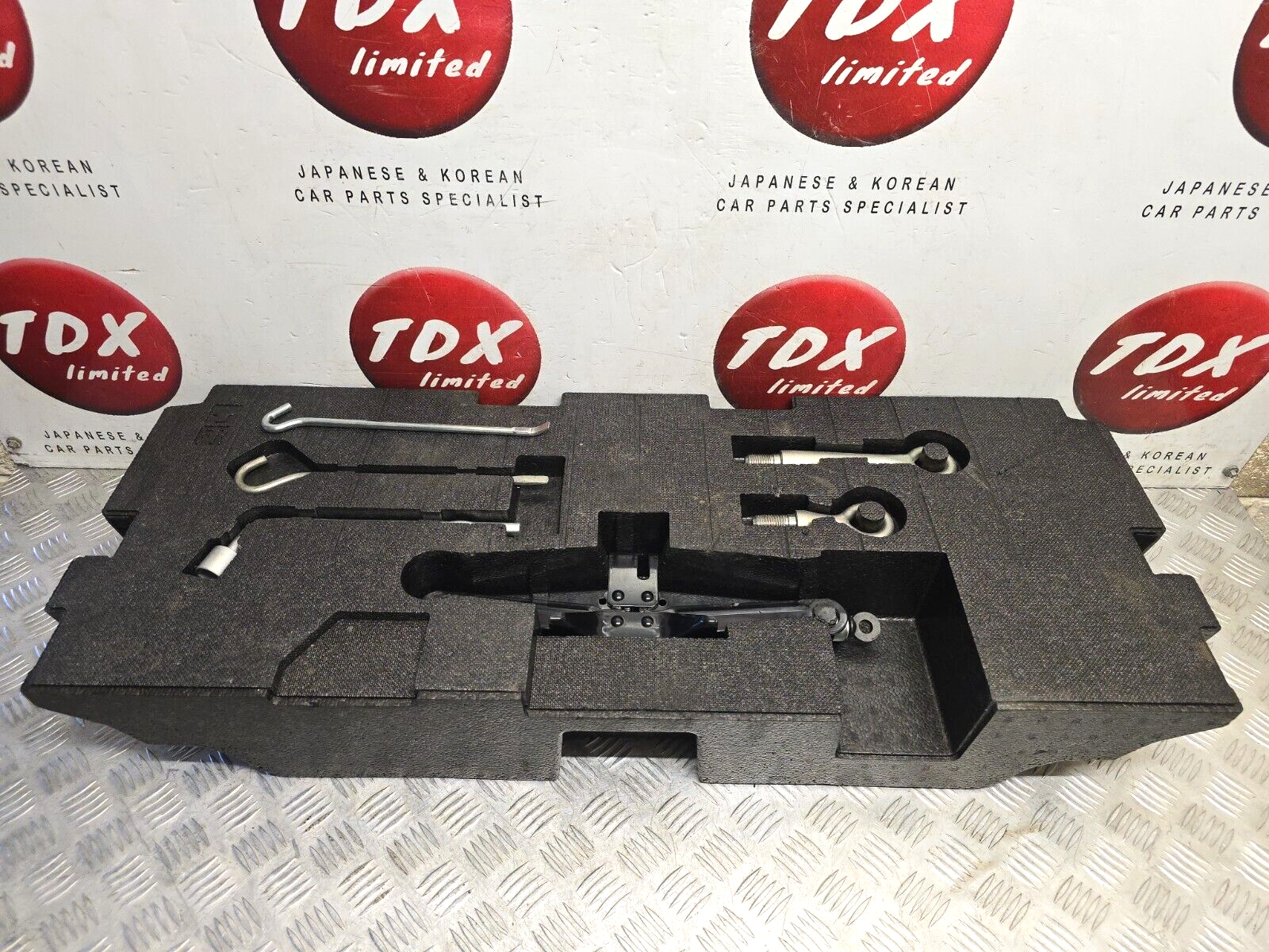 MAZDA CX-5 KE 2012-2017 GENUINE REAR BOOT FOAM INSERT JACK TOOLKIT