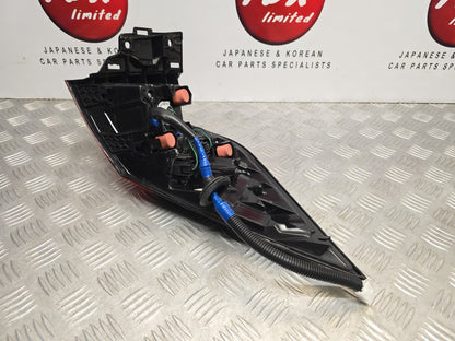 TOYOTA RAV4 XA50 MK5 2019-2025 PASSENGER REAR OUTER BODY BRAKE LIGHT 81560-42230