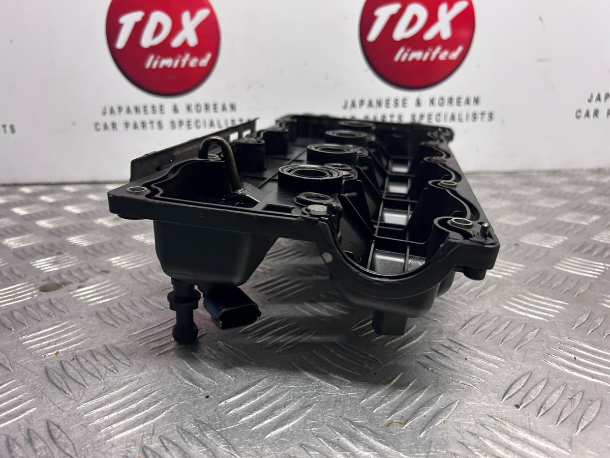 Hyundai / Kia 1.7 Diesel D4FD Euro 5/EURO 6 Genuine Engine Rocker Valve Cover - photo 8 of 9
