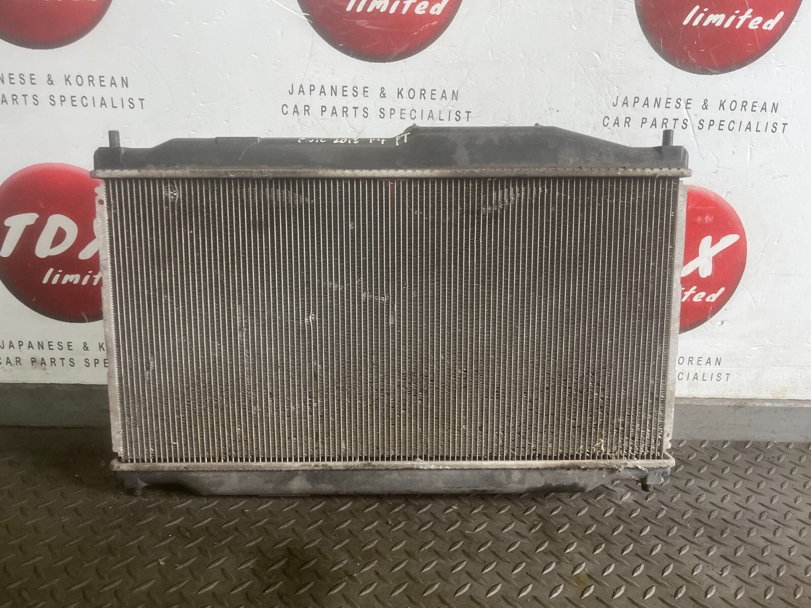 HONDA CIVIC MK9 2012-2016 1.4 PETROL GENUINE COOLANT RADIATOR + FAN ...