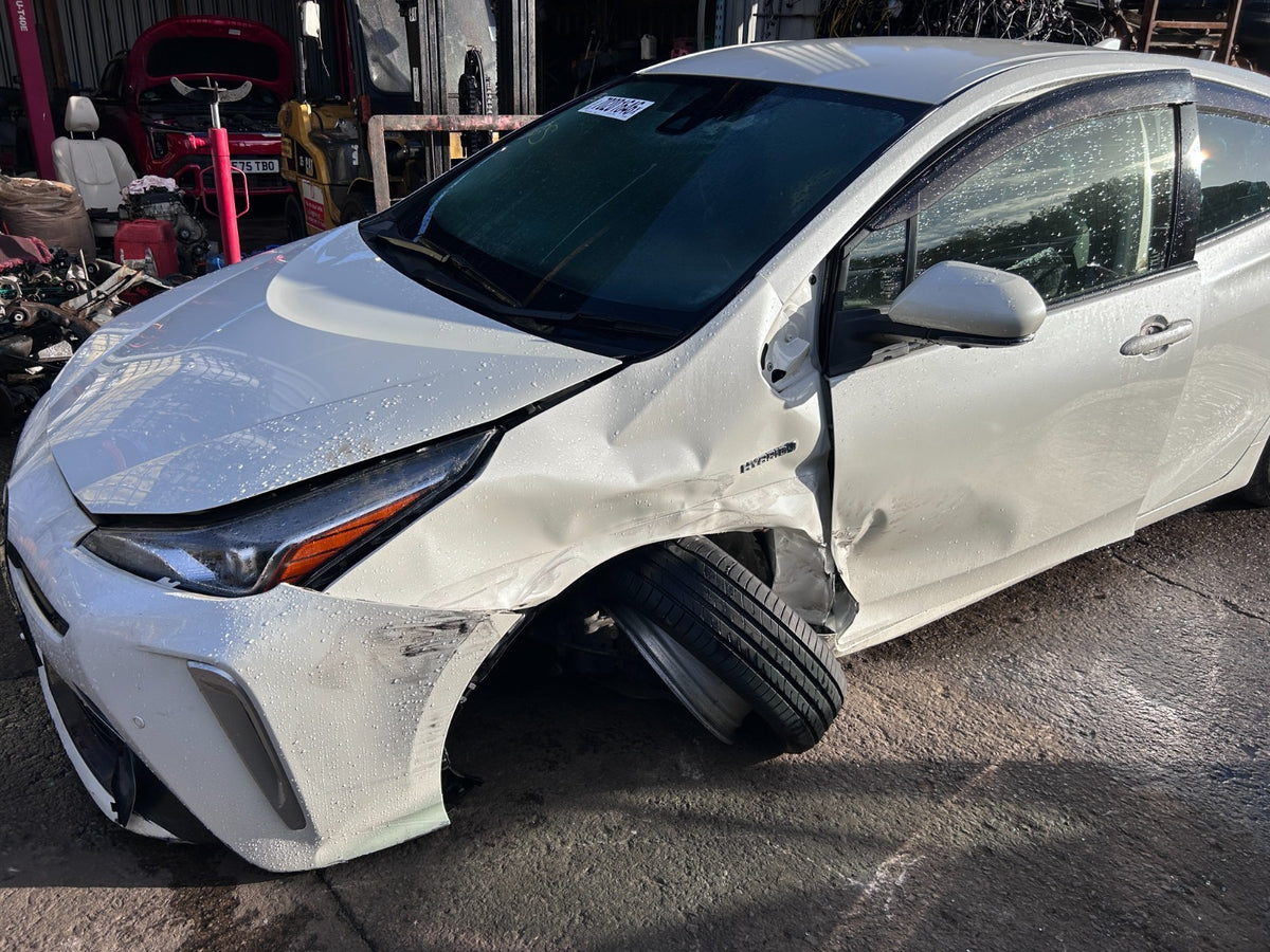 Toyota Prius Hybrid Facelift 2019-2022 Complete Front End Parts Bumper Bonnet - photo 3 of 4
