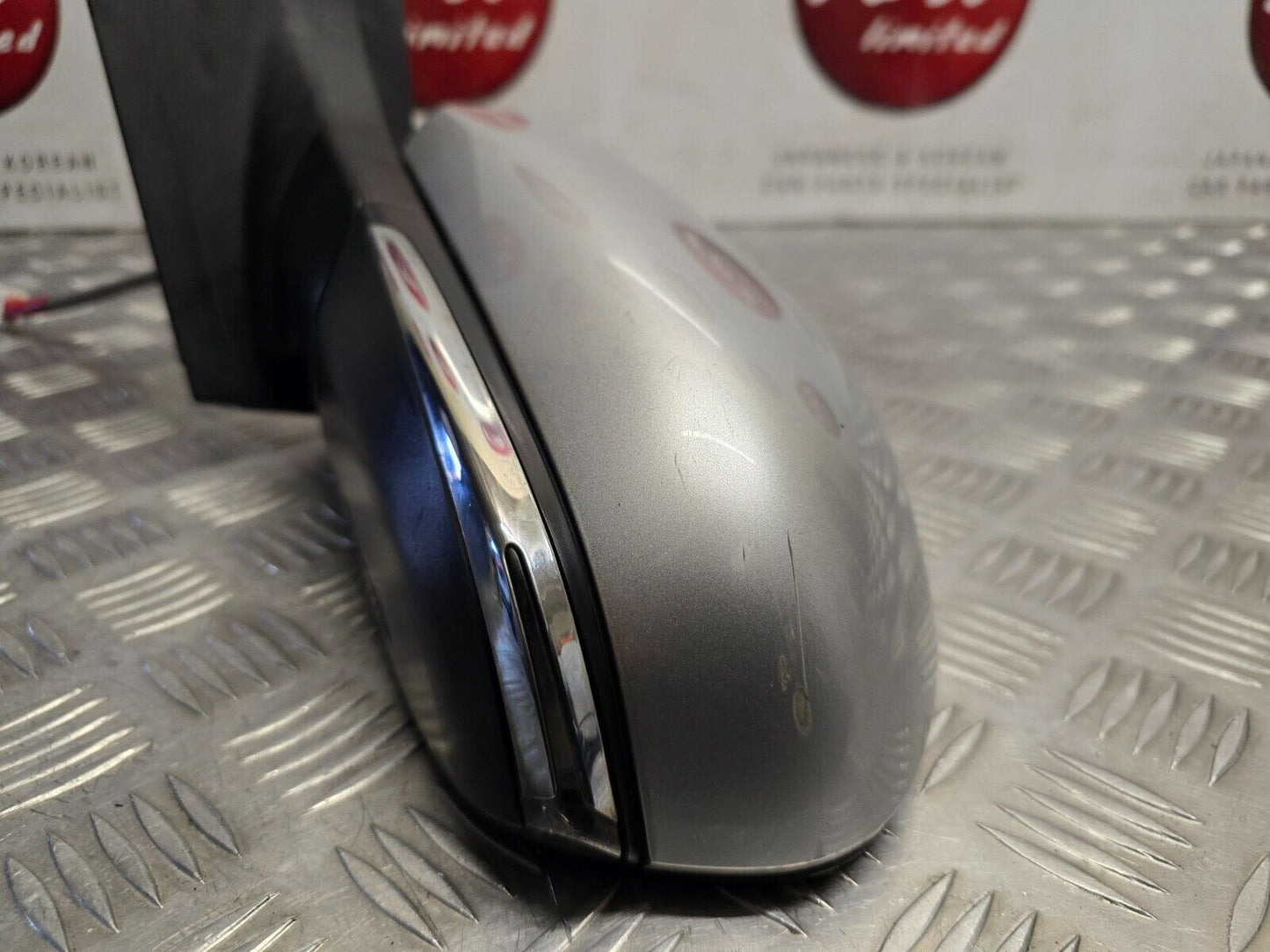 TOYOTA PRIUS MK4 2016-2021 GENUINE PASSENGERS POWER FOLD BLIND SPOT WING MIRROR