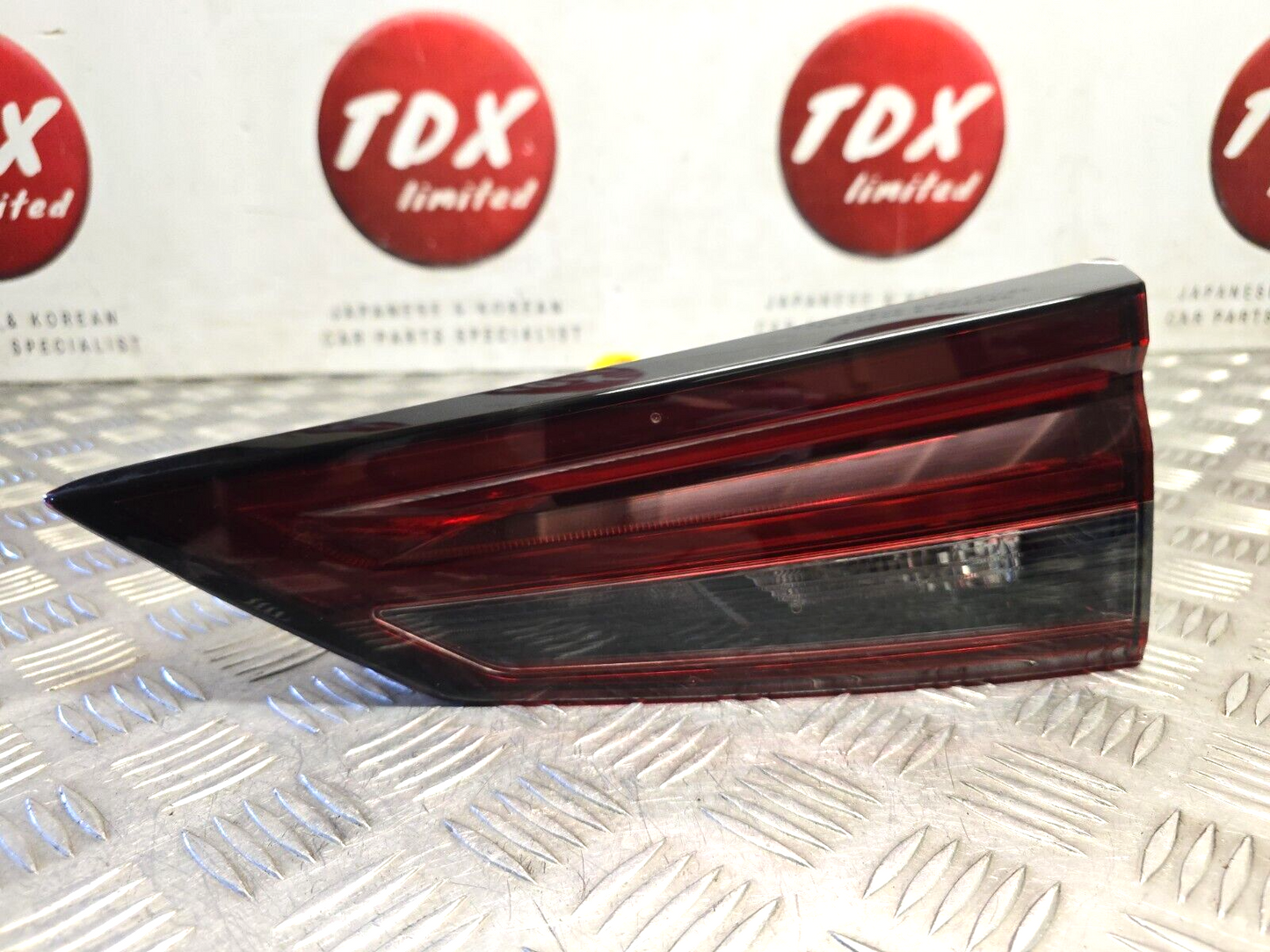 NISSAN QASHQAI J12 2021-2024 GENUINE DRIVERS SIDE REAR INNER LED LIGHT LAMP