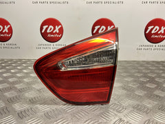 Kia Rio MK3 2012-2017 Hatchback Genuine Driver Side Rear Inner Tailgate Light - photo 1 of 9