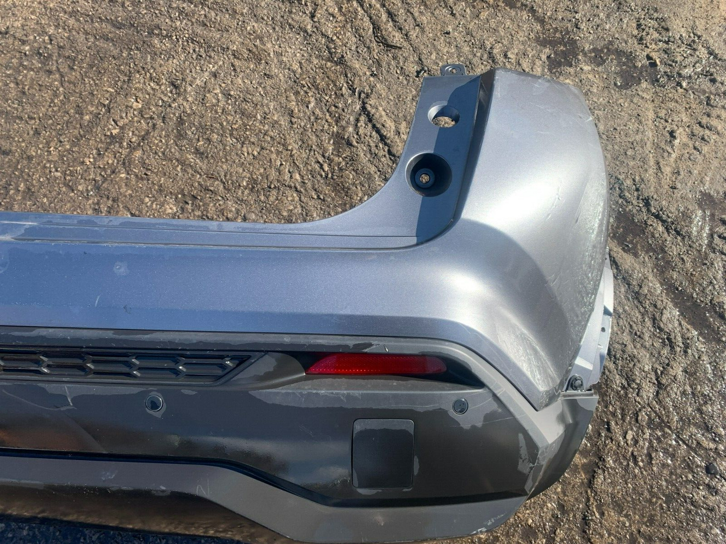 NISSAN JUKE F16 2020-2023 GENUINE REAR BUMPER KAD GREY