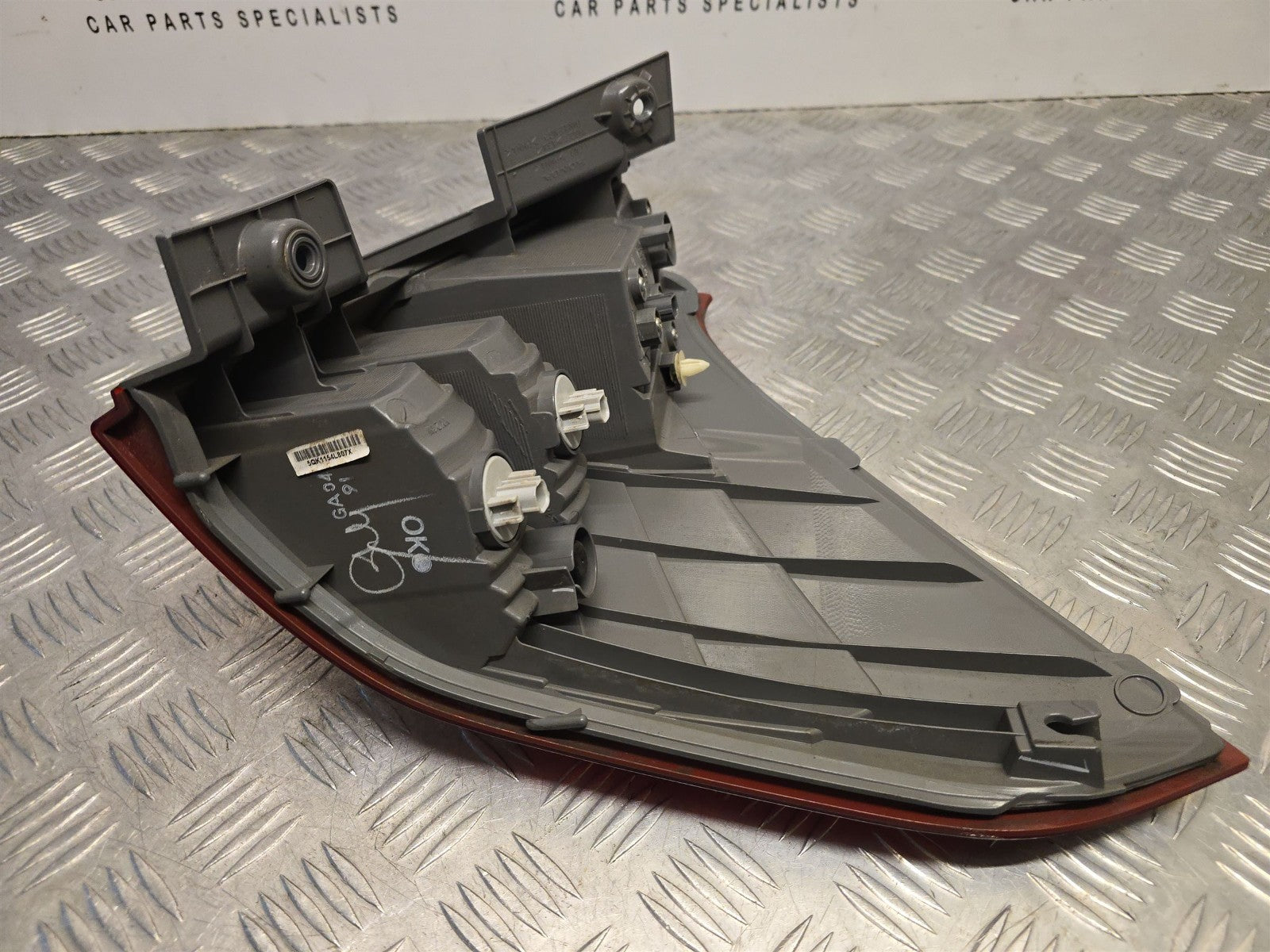 Honda Cr-V Mk4 2015-2018 Genuine Passengers Side Rear Outer Brake Light Lamp 11
