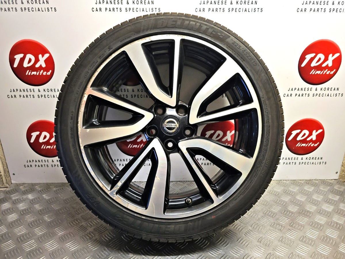 Nissan Qashqai J11 MK2 2014-2021 Genuine 19" Alloy Wheel 7.5 Mm Tyre 225/45ZR19 - photo 1 of 17