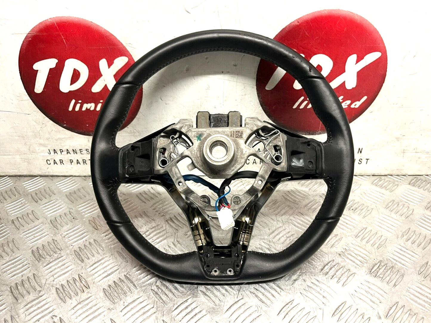 NISSAN QASHQAI J11 2018-2021 GENUINE MULTIFUNCTIONAL LATHER STEERING WHEEL