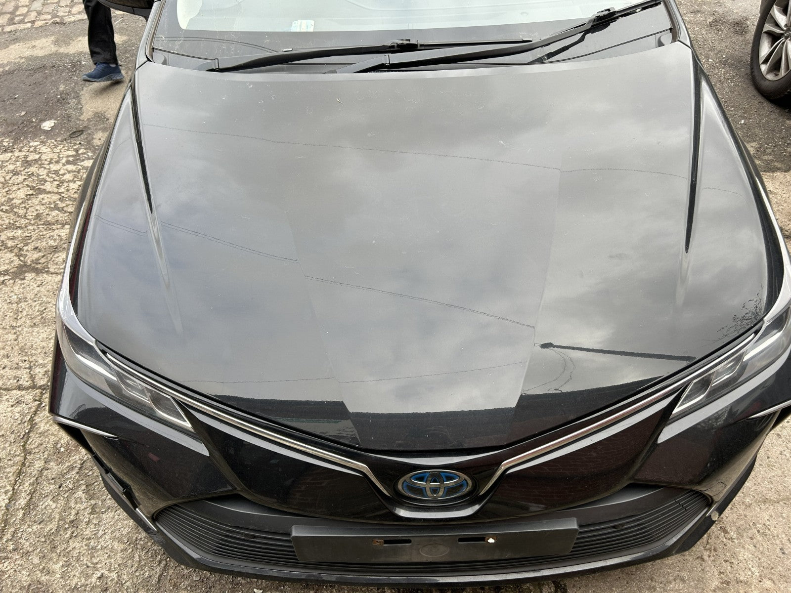 Toyota Corolla MK12 Front End, Black Pearl Metallic | TDX