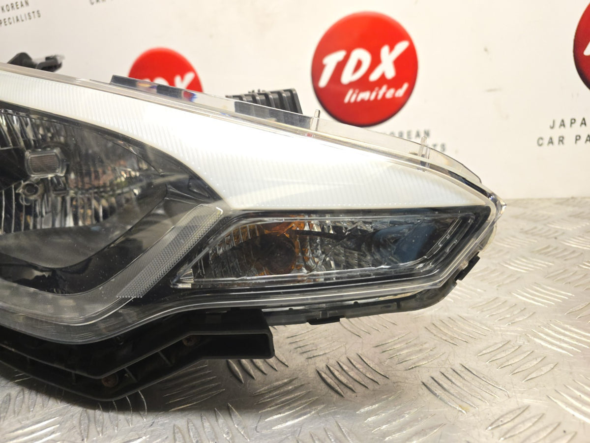 Hyundai i20 GB MK2 2015-2018 Genuine Driver Side Halogen Headlight 92102-C8 - photo 6 of 16