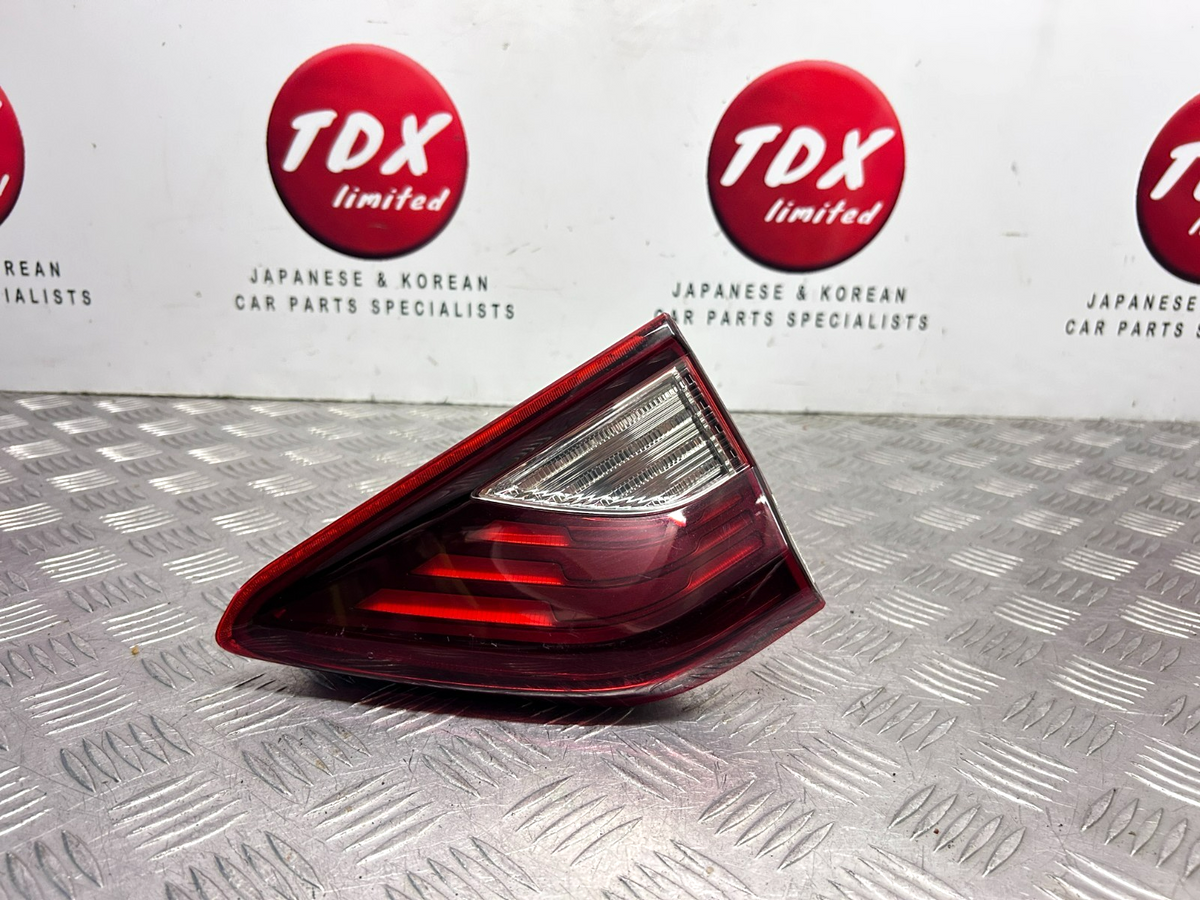 Kia Stonic YB MK1 2017-2020 Driver Side Rear Inner Tailgate Light - photo 1 of 6